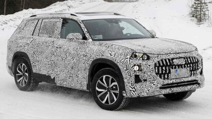 Прототип Audi Q9 на тестах