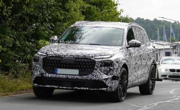 Прототип нового поколения Audi Q7