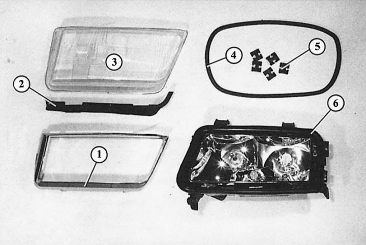 Pojedinosti o rastavljenom glavnom svjetlu