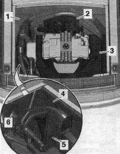 Dokręć nakrętki «5» i «6» momentem 4 Nm. Zignoruj «poz. 1, 2, 3».