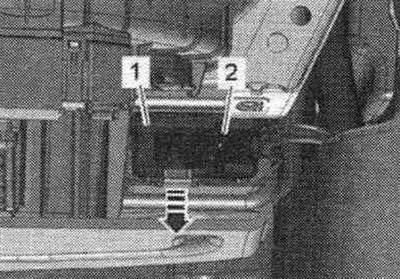 Jeżeli jest dostępny, zdemontuj używany korektor reflektorów «J431» «1» (lub używany korektor…