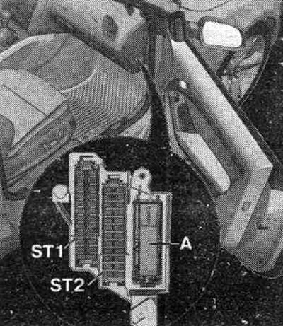 A. Zásuvný konektor, 46-kolíkový, čierny, konektor CAN zbernice na prednom paneli «T46s»