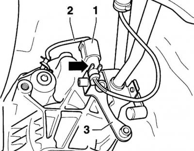 22. Uklonite konektor (1), ako postoji, iz držača (strelica na priloženoj ilustraciji). Odspojite…