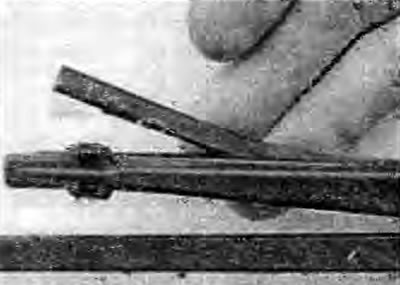 1. Provjerite stanje gumica četke; ako su napuknute ili istrošene, ili ne čiste dobro staklo,…