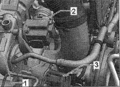 1. Turbodúchadlo; 2. Regulátor plniaceho tlaku «V465»; 3. Prepúšťací vzduchový ventil turbodúchadla…