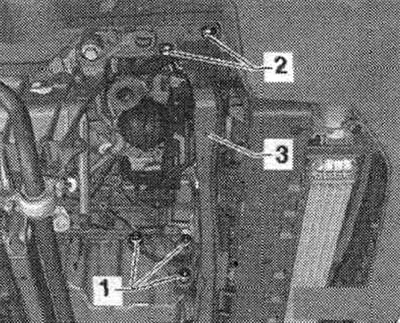 Выкруціць ніты «1» і выняць перадпакой апору сілавога агрэгата. Выкруціць балты «2» злева і справа,…
