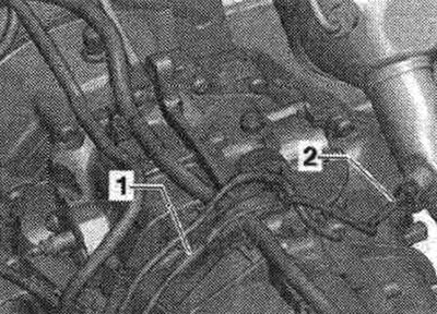 1. Щепселен конектор на сензора за температура на отработените газове 4 «G648».