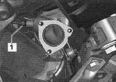 Отстранете изпускателната тръба. Развийте датчик за температура ОГ 4 «G648» «пози. 1». Свали…