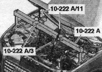 Замацаваць траверсу «10-222 А» з адаптарамі «10-222 А/3» на кузаве побач з верхнімі апорамі…