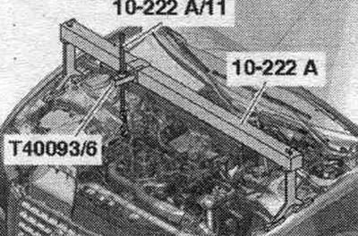 Замацаваць траверсу «10-222 А» з адаптарамі «Т40093/6» на кузаве побач з верхнімі апорамі…