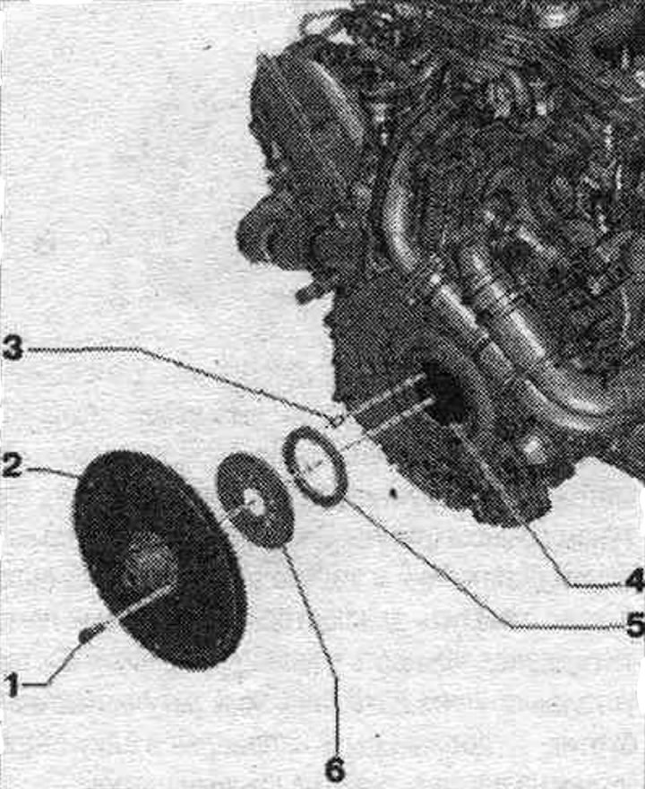 1. Болт: подмяна; 60 Nm + завъртете допълнително на 90°.