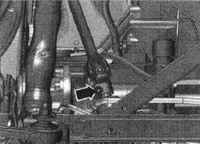 Disconnect the cardan joint from the steering gear only when the front wheels are installed…