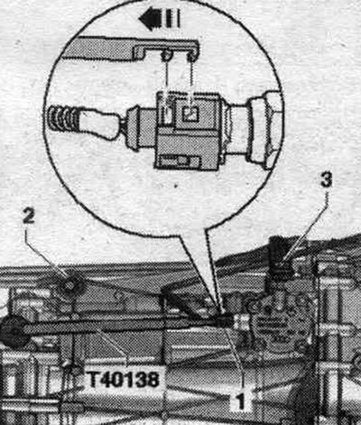 Disconnect electrical connector «1» from gear detection sensor «F208» using puller «T40138» to…