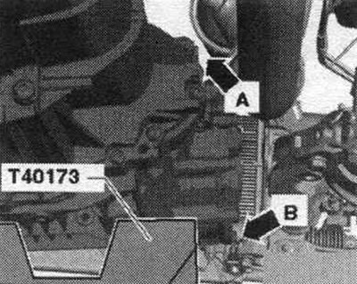 Unscrew the remaining bolts «7...10» connecting the engine/gearbox. Press the gearbox away from the…