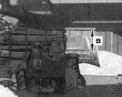 Спачатку апусціць КП кантавальнікам на велічыню «а». Памер «а» = максімум 100 мм.