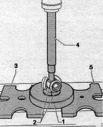 1. «T10065/1» rögzítőeszköz.