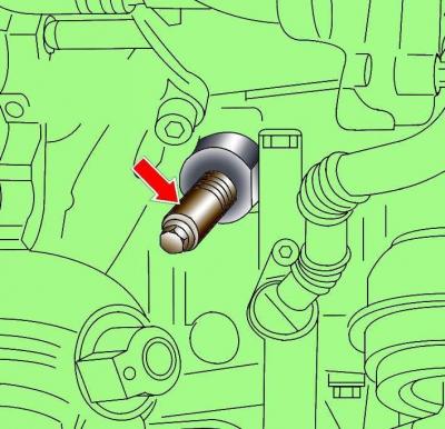 Если проводились работы на клапанном механизме, проверните вручную двигатель на два полных оборота,…