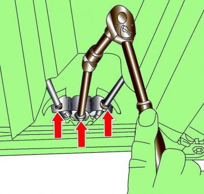 Отпустите рычаг стояночного тормоза.