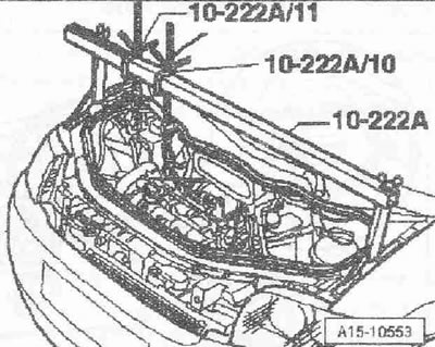 Отстранете маркуча за предварително нагряване на входящия въздух от топлинния щит «стрелка».