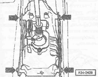 Odstráňte obe poistné podložky «1» a bezpečnostné spony «2». Pomocou skrutkovača stlačte lanko…