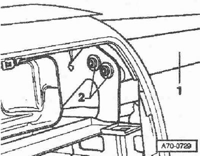 Свалете централния дефлектор на предния панел. Развийте винтовете «2» (2 бр.). Отстранете външния…