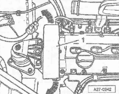 Ако генераторът е захванат в скобата, затегнете отново монтажните болтове с 2 оборота. Внимателно…