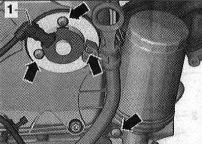Odpojte konektor ventilu 1 systému variabilného časovania ventilov «N₂05» «1». Odskrutkujte skrutky…