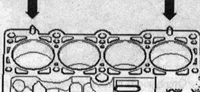 Риск от повреда на уплътнението. повърхности. Внимателно отстранете останалия уплътнител от главата…