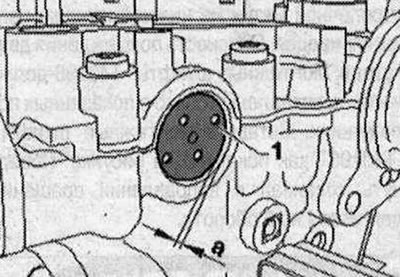 След нанасяне на силиконовия уплътнител, монтирайте капака на цилиндровата глава в рамките на 5…