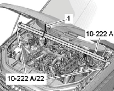 36.17. Hanging the right side of the engine.