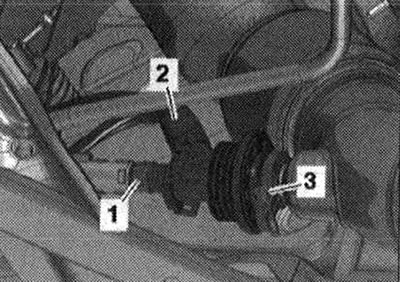 Vozidlá s katalyzátorom SCR: Odpojte el. zástrčkové pripojenie «2». «Poz. 1,3» by sa nemalo brať do…
