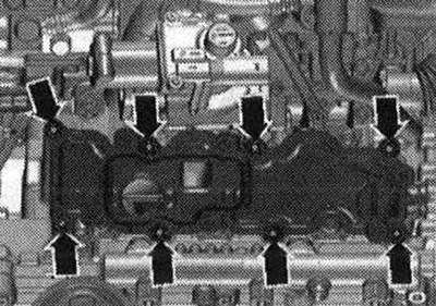 Развийте болтовете «стрелка».