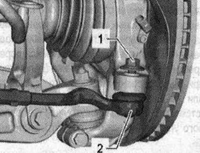 Разхлабете гайката «1» на краен щифт «2», докато се изравни с резбата на щифта. При разхлабване,…