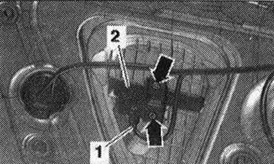 Uťahovací moment antény systému kontroly prístupu a štartovania motora «R200» / «R201»