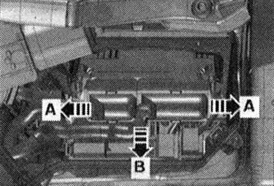 «Поз. 5» не трябва да се взема предвид. Отключете крепежните елементи «стрелка A» и отстранете…