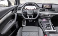 Audi Q5 2017 year, dashboard